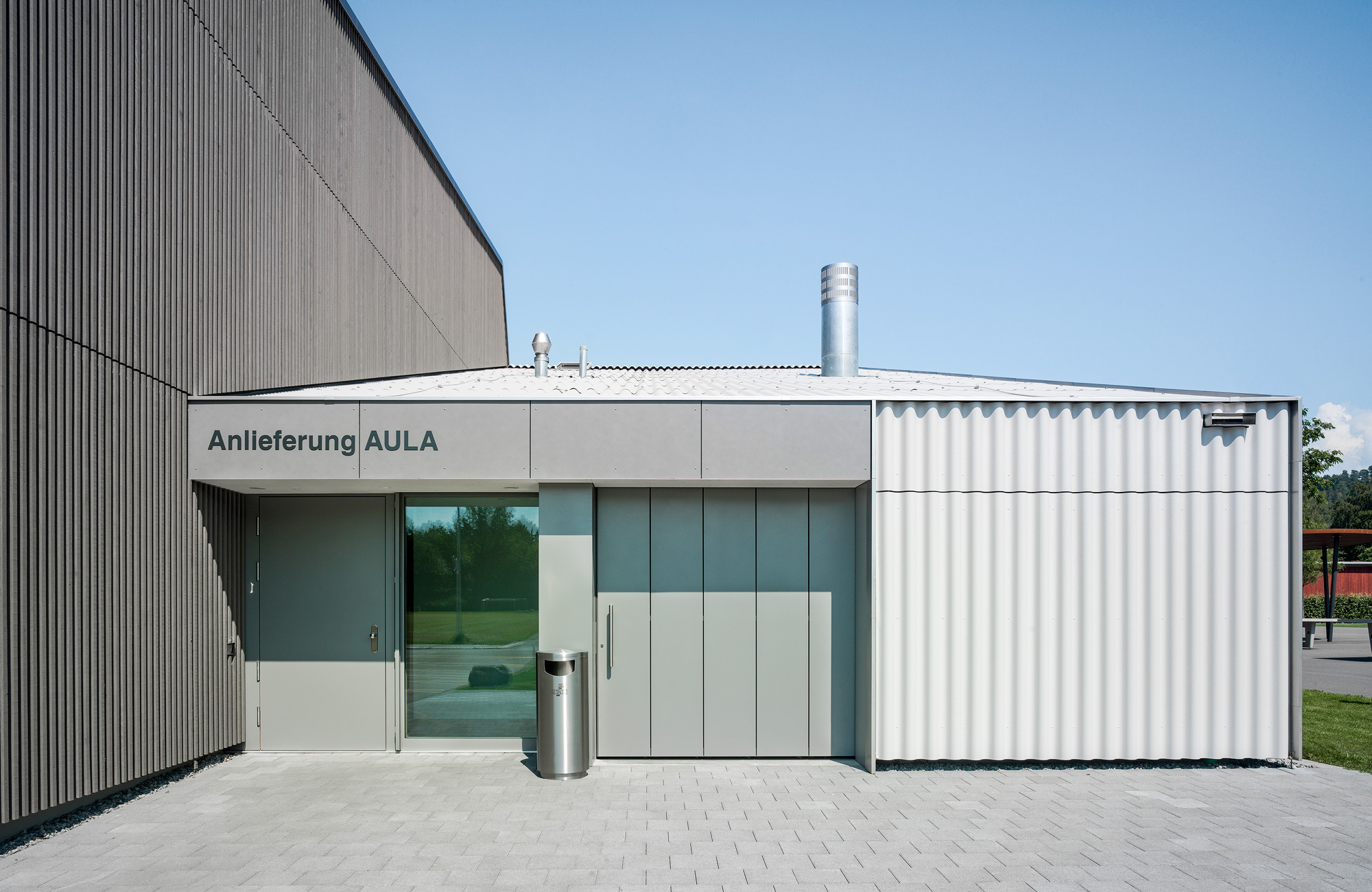 Sanierung und Dämmung Aula (Holzbau)