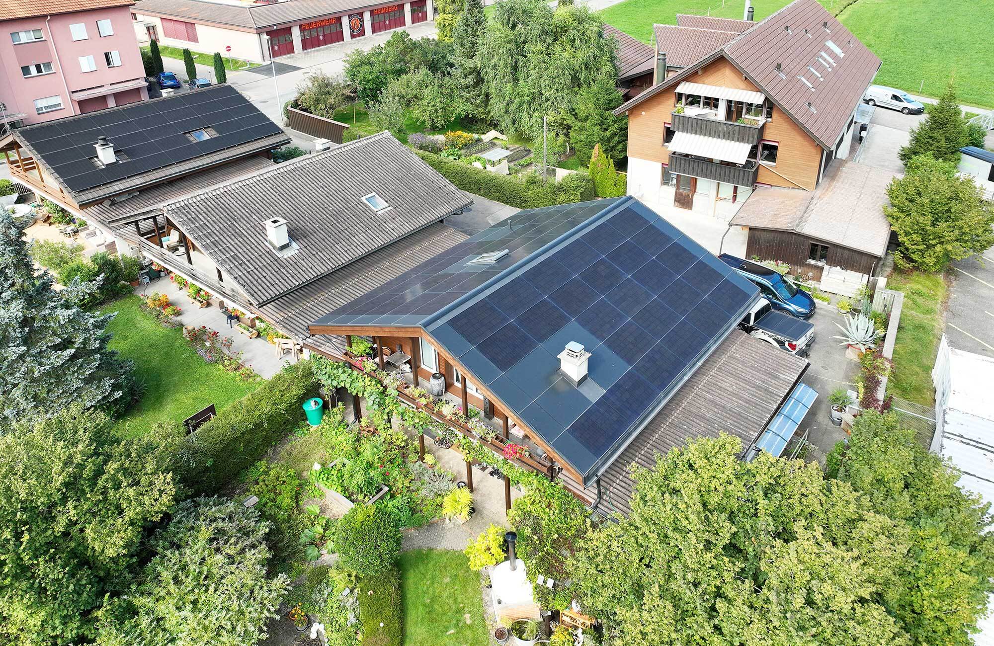 Sanierung Dach mit Photovoltaikanlage