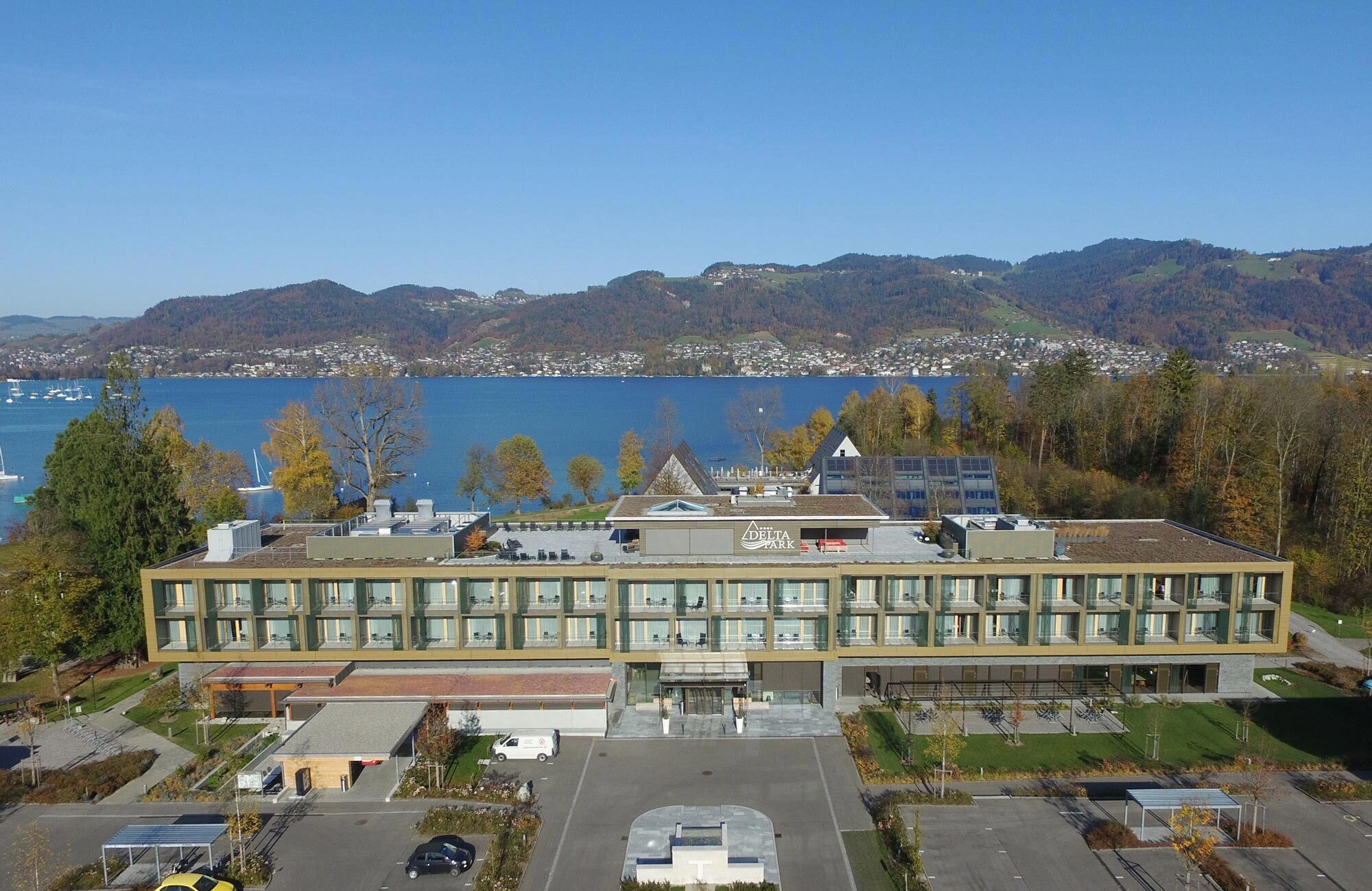 Neubau Hotel im Elementbau mit Holz