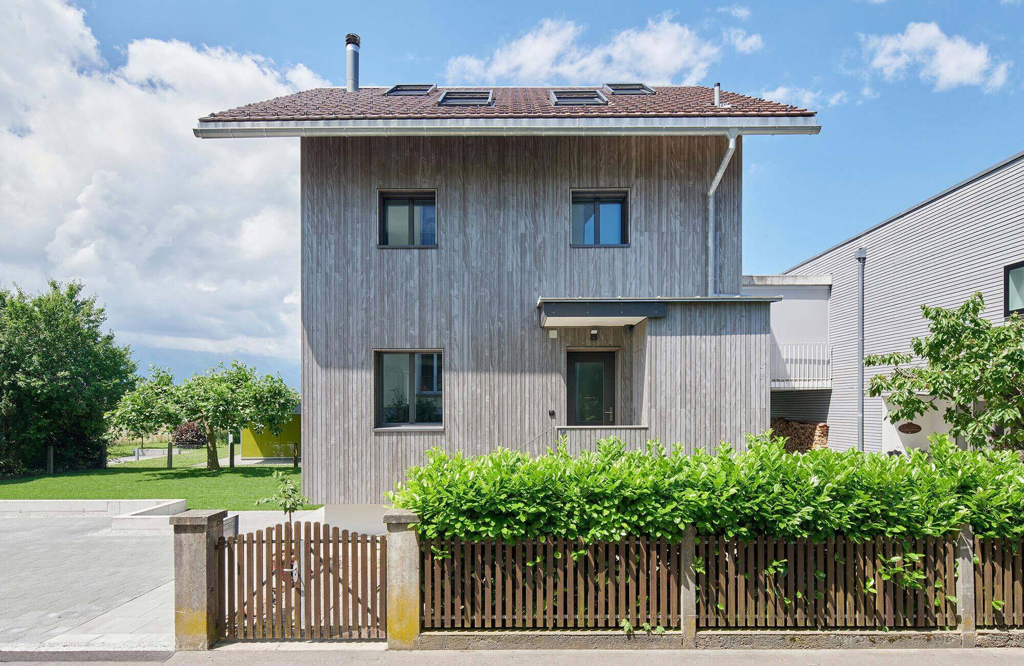 Fassadensanierung mit Holz