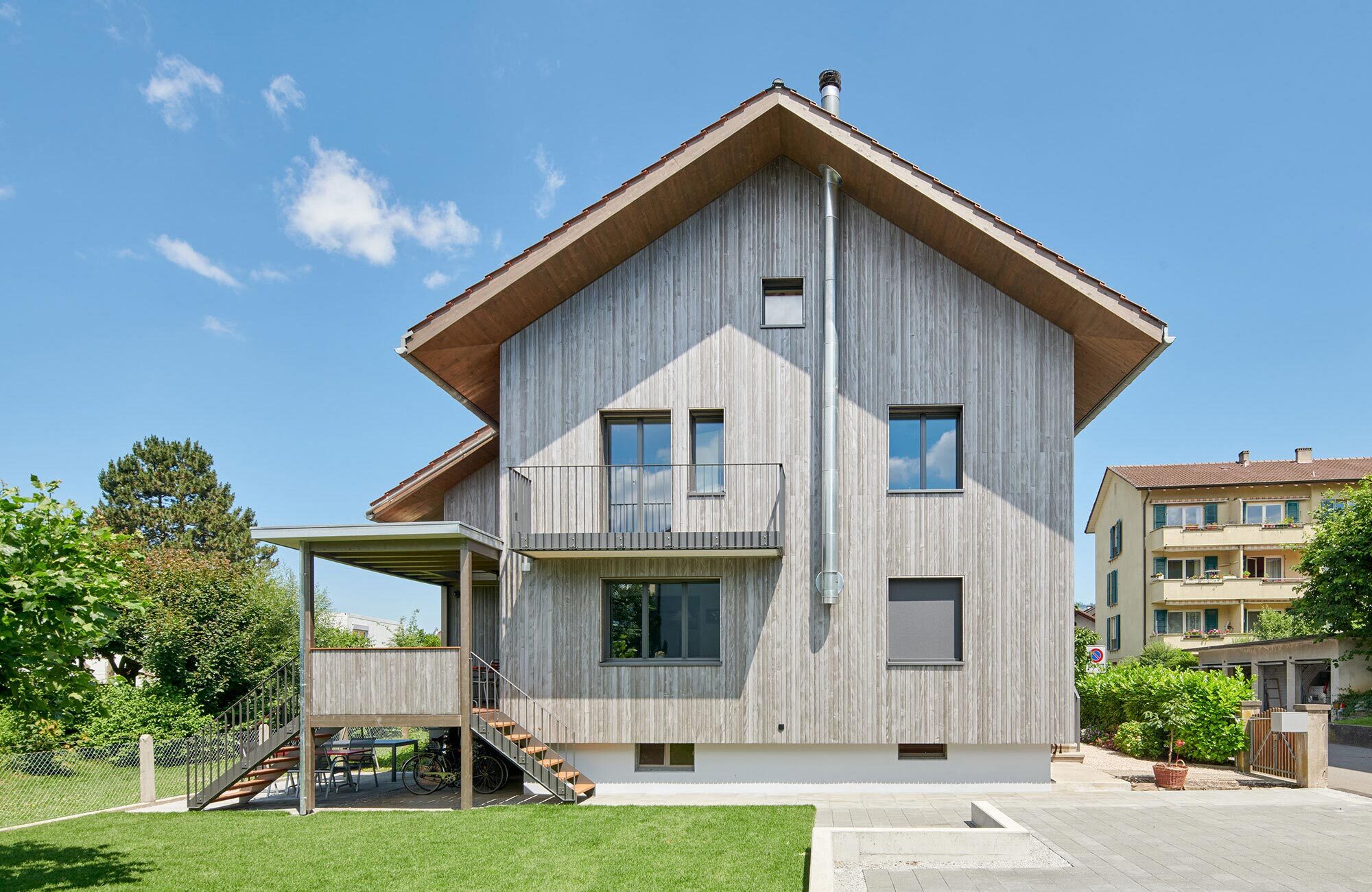 Holzfassade bei Hausrenovation