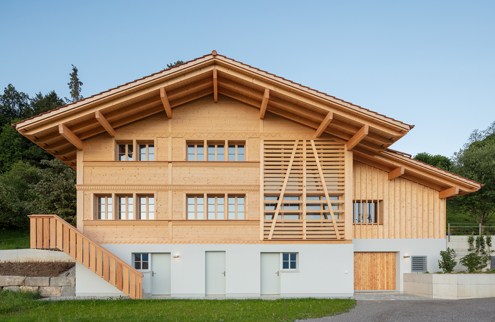 Bau neues Bauernhaus aus Holz