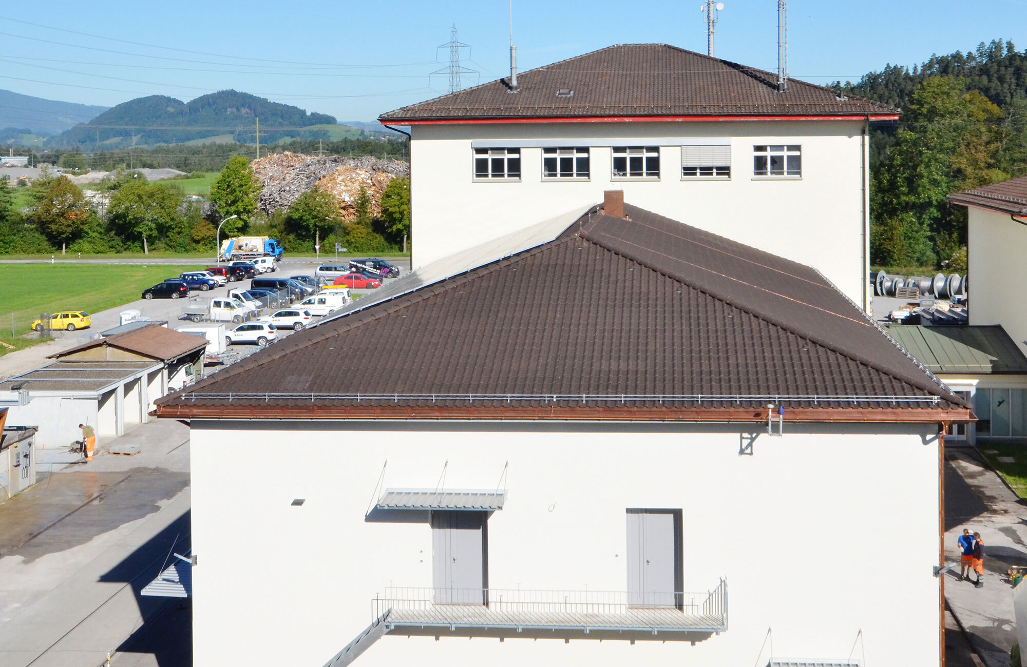 Dachsanierung mit Photovoltaik auf dem Dach