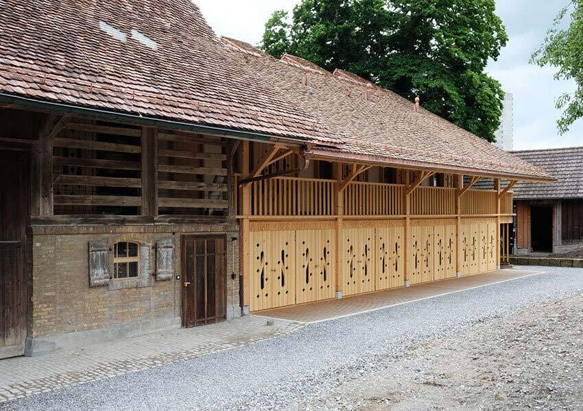 Historische Fassade aus Holz