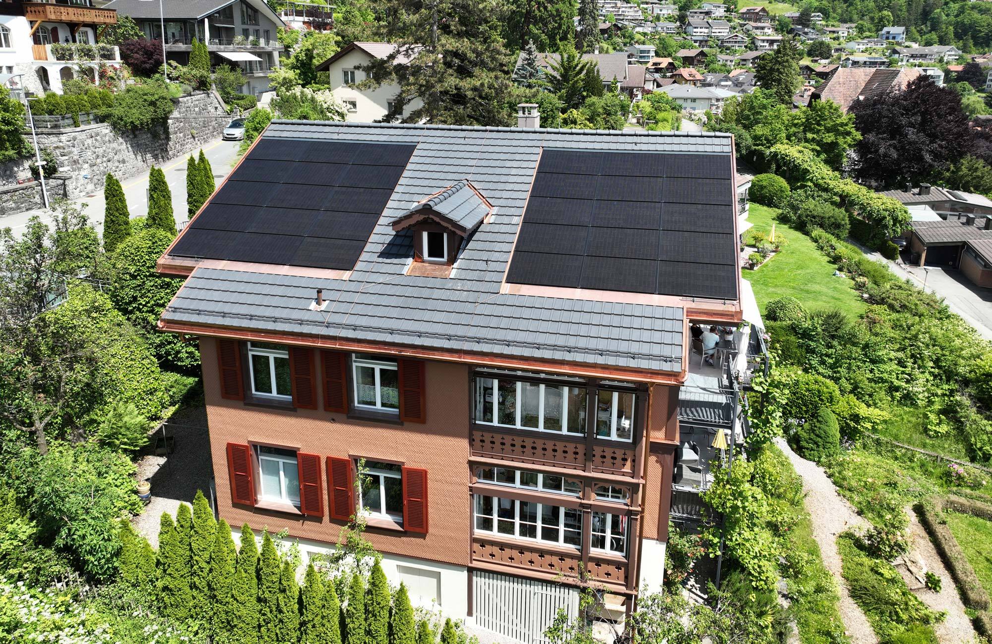 Dachsanierung mit Solaranlage